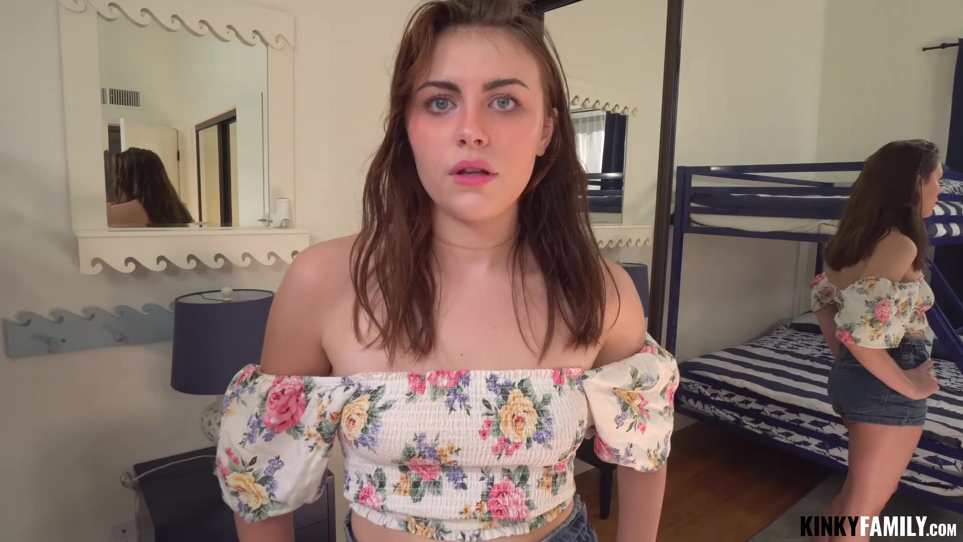 Kinky Family - Selina Bentz - Stepsis slurping pussy fucking