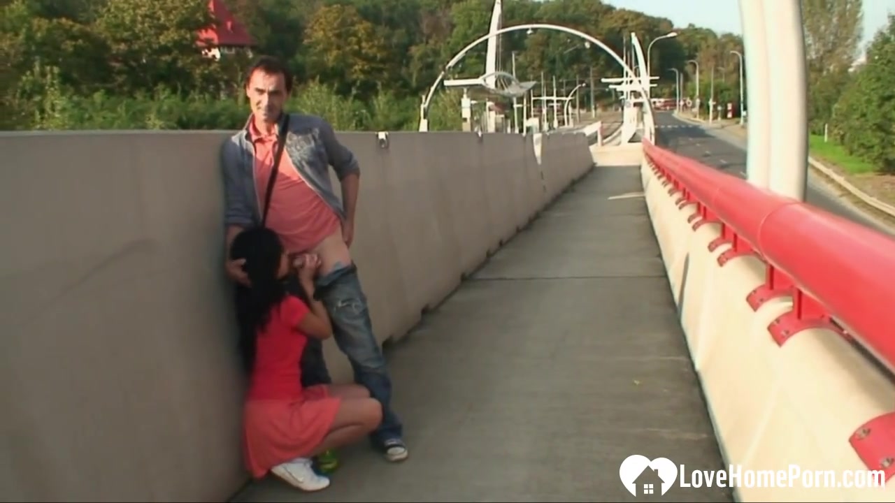 Sexy brunette loves to get fucked outdoors hard