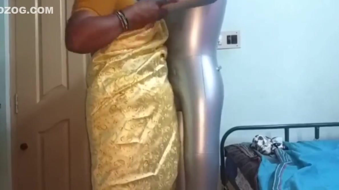Lucky Dolly Plays With Indian Bbw