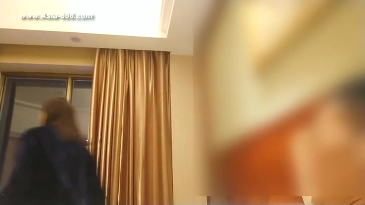 chinese man fucking callgirl in hotel.10