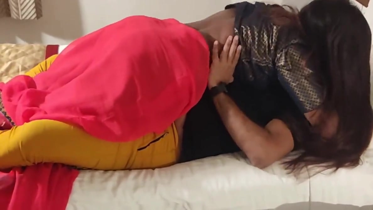 A Desi Couple Went To A Hotel Room And Made A Superb Fucking Session. Full Hindi Audio