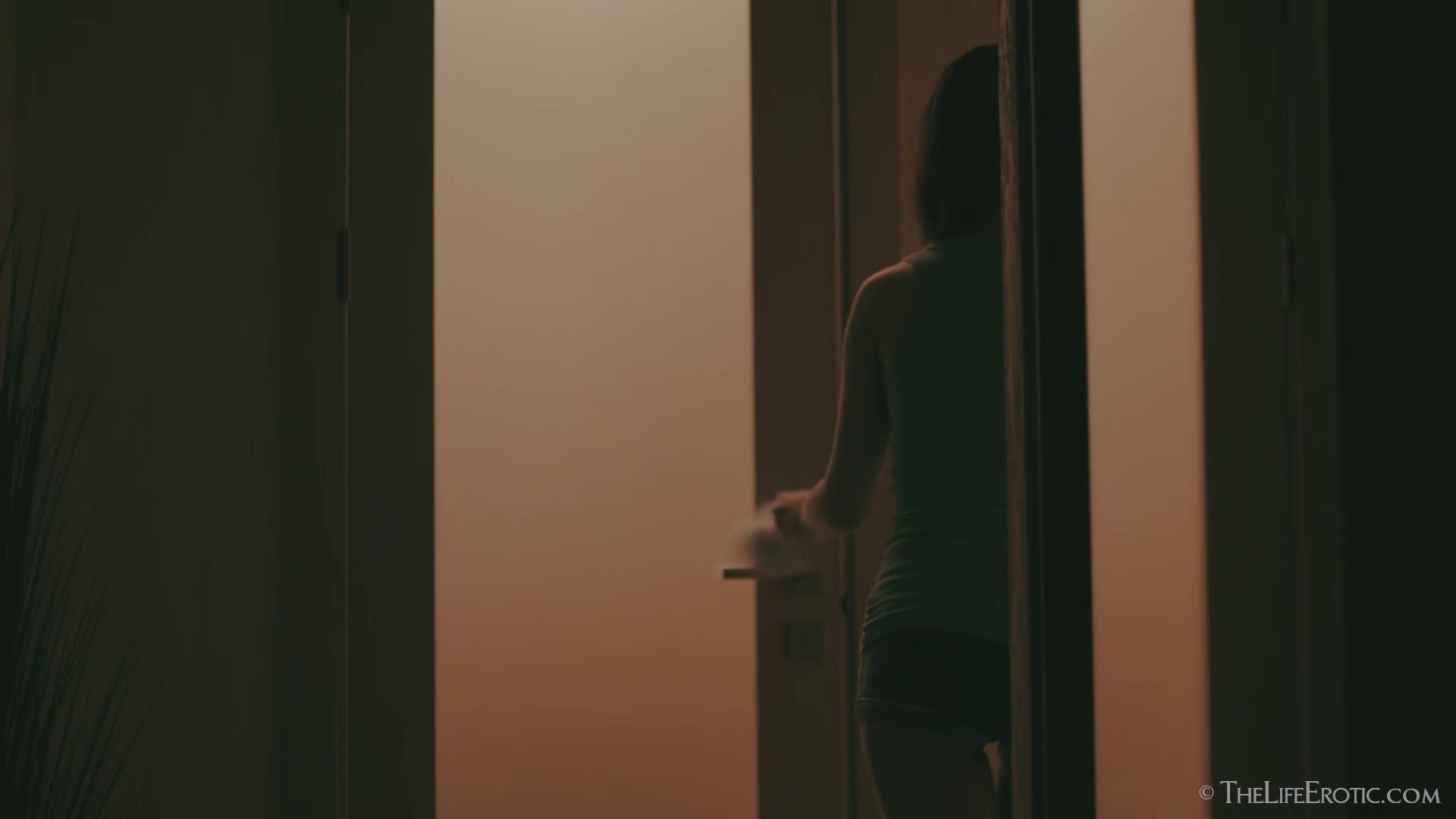 Peeping 2 - Alla B - TheLifeErotic