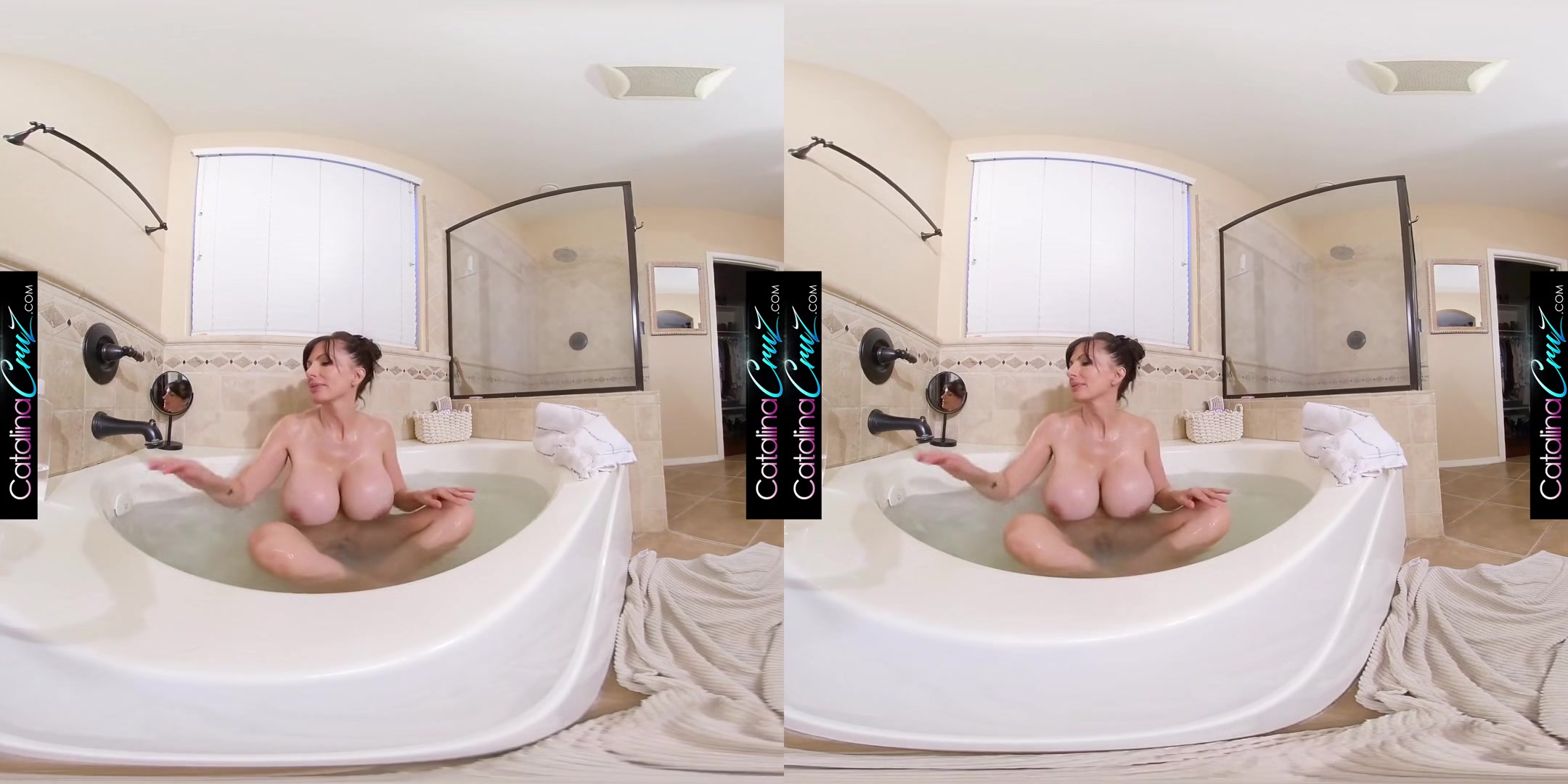 Catalina Cruz - Slippery Slopes - 5k Vr
