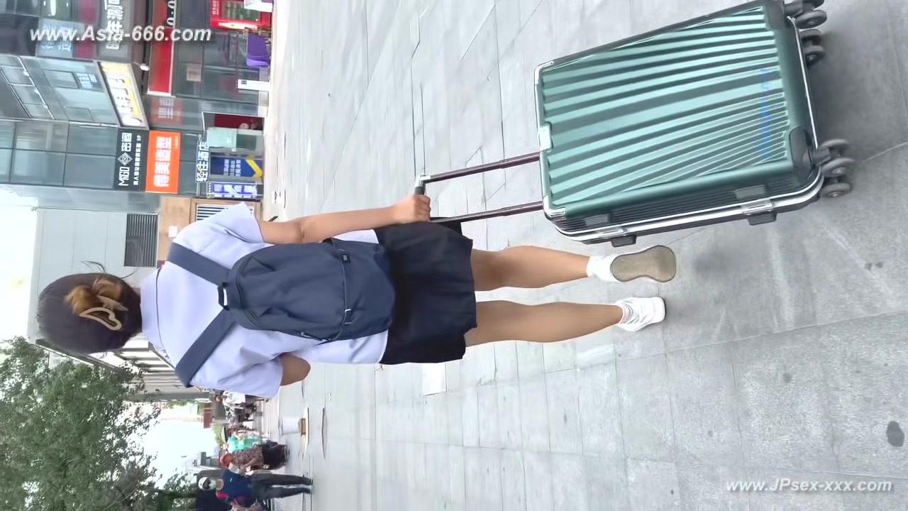 peeping chinese amateur upskirt.174