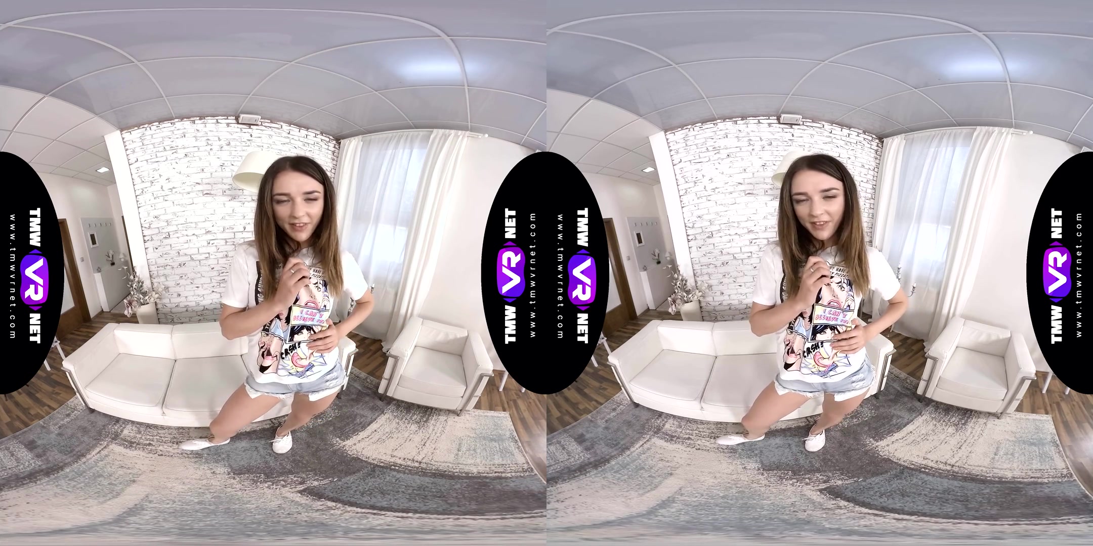 Arya Stark in Goodbye shorts! Free pussy! - TmwVRNet