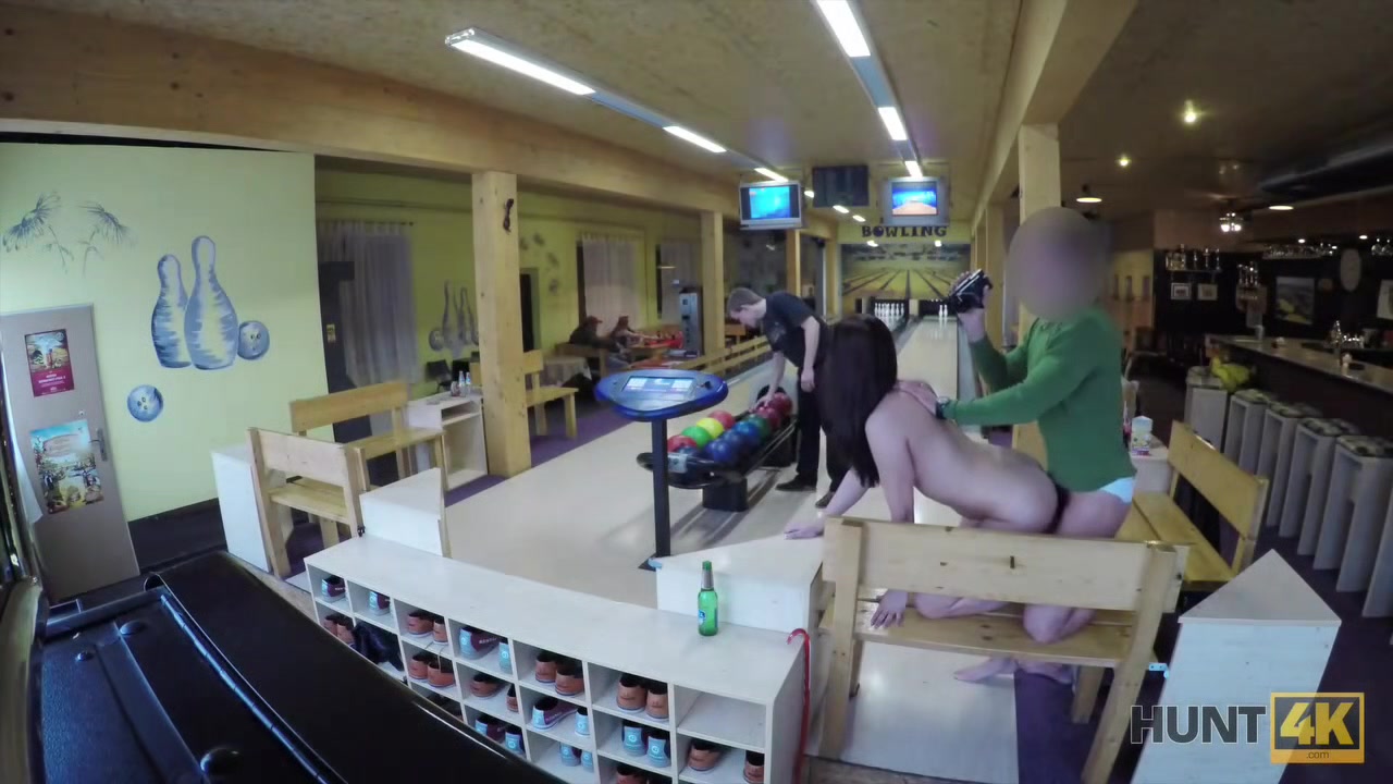 HUNT4K. Shy teen 18+ copulates with man in bar while boyfriend..
