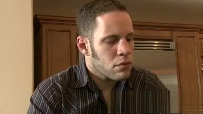 Sthowdys guymale Holly Babysitter