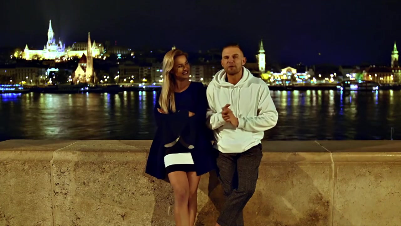The very special lesson of the sports teacher Alysha… - Jacquie et Michel TV