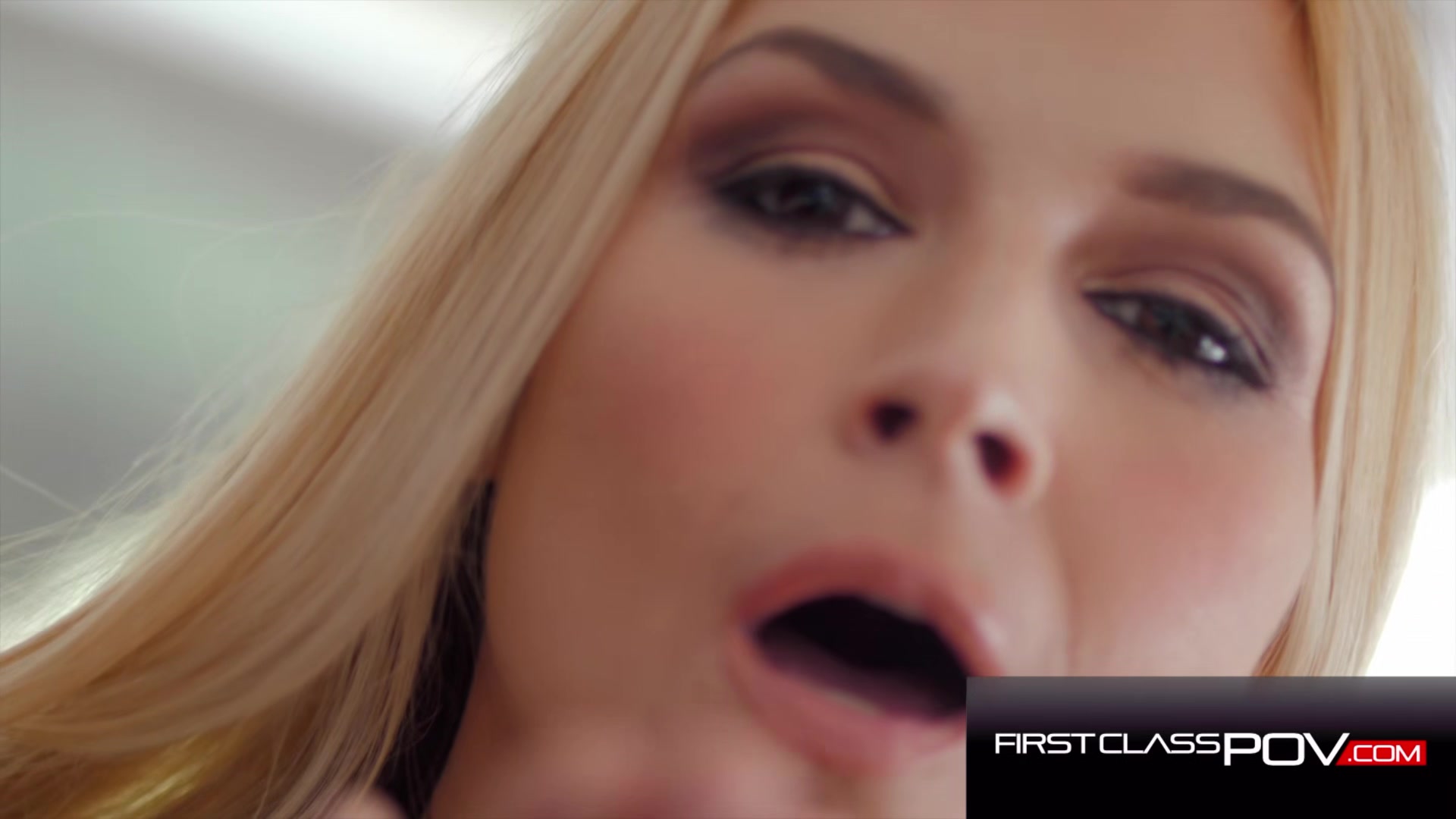 Sarah Vandella Gets Fucked During A Photoshoot