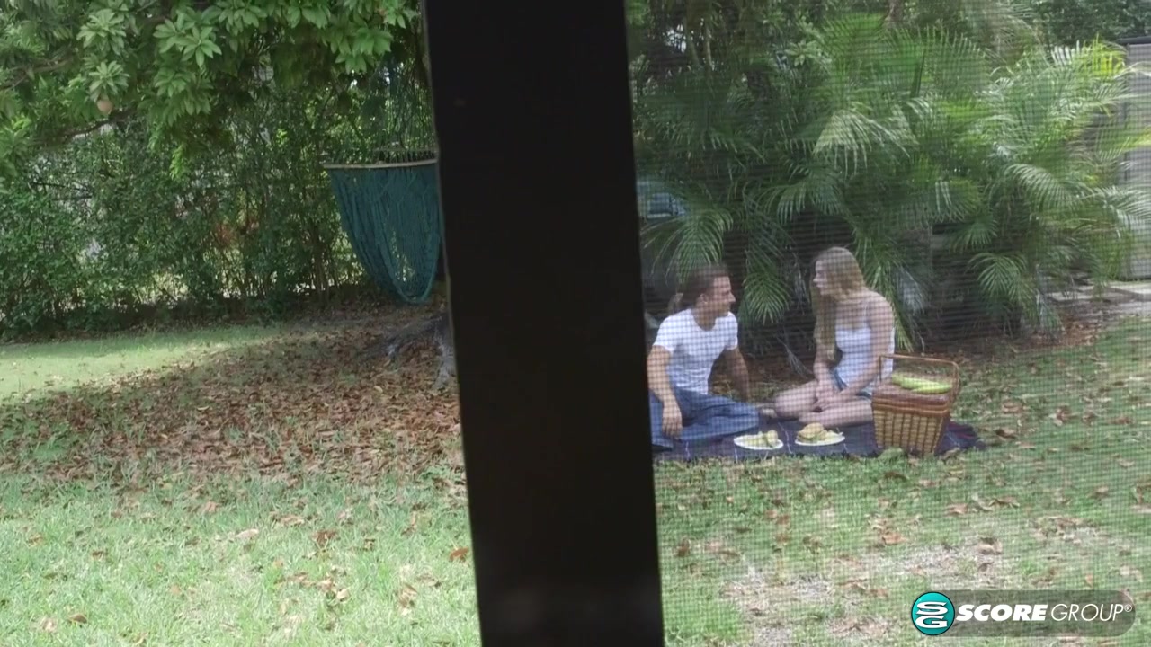Trisha takes a picnic with her boyfriend and gets her pussy pounded in the great outdoors - Trisha Parks and Ivan Nukes - NaughtyMag