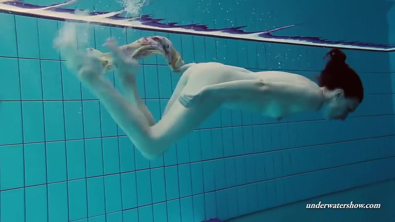 Nudist teen 18+ Enjoy Nude Swimming And Being Horny