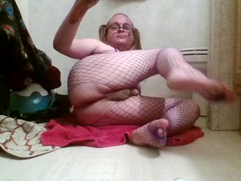 Horny Shemale Slut Fucking Ass with Horse Cock Dildo