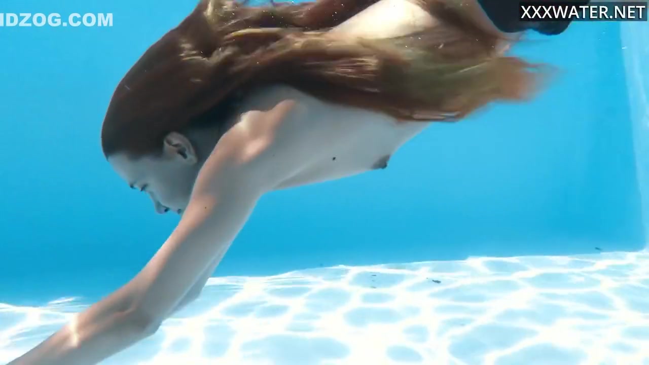 Petite teen 18+ Endures The Free Naked Swimming - Ivi Rein