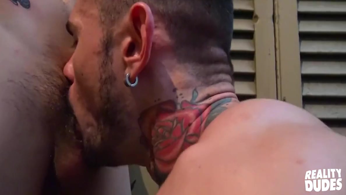 Tattooed Boys Brian Gael Jack Each Others Cocks Off Get Fucked Until They Both Cum - Reality Dudes
