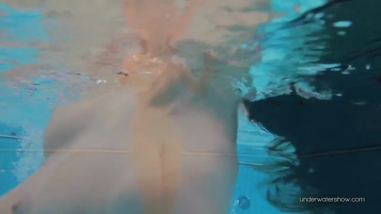 Red Swimsuit Beauty Katy With Bushy Pussy Underwater