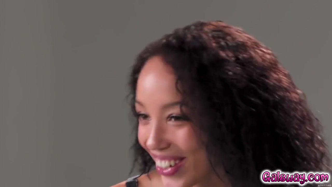 Alexis Tae - Tells Us About Her Masturbation Habits