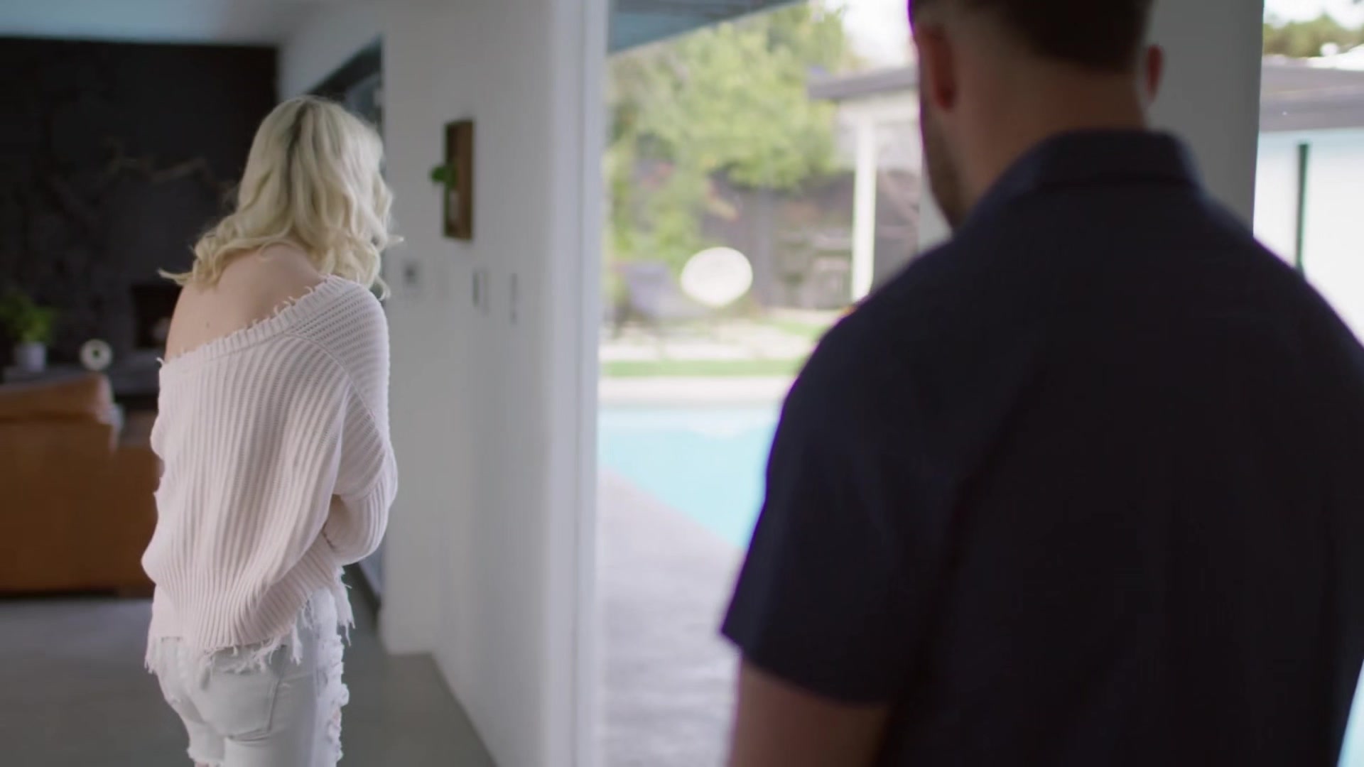 Door-To-Door Insemination