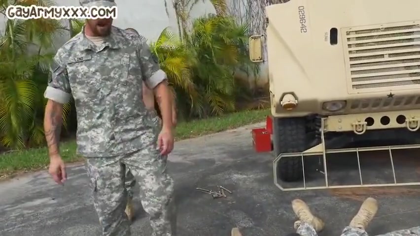Army Gay Dudes Love Fucking In Asshole In Group Sex