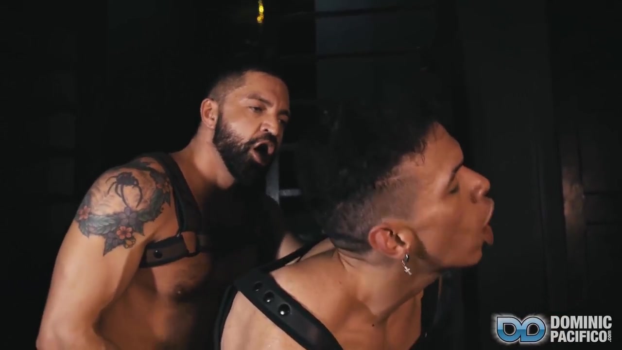 Alex Ronald And Dominic Pacifico - Fetishmen - Dirty Sex With Toys