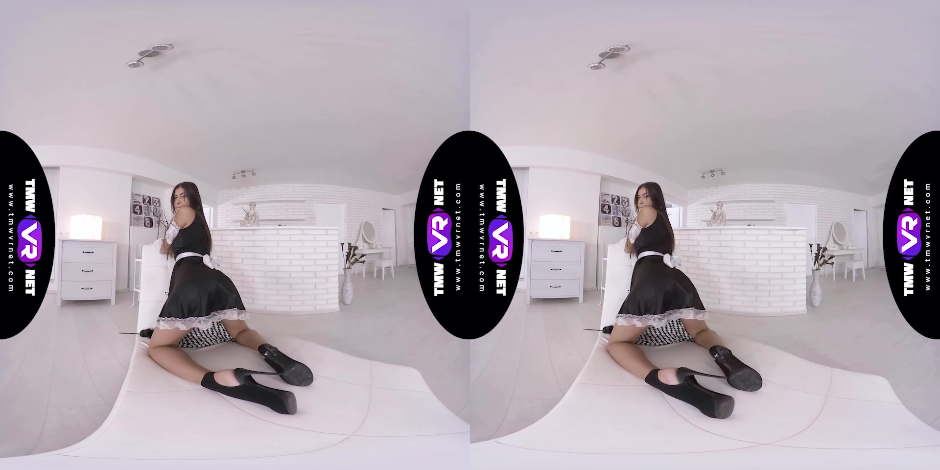 hot maid cleans her pussy - TmwVRnet