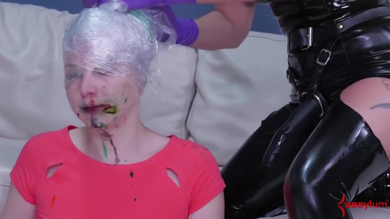 Latex Clad Sexy Mistress Domina Ass Fucks Blonde teen 18+ With Strapon - Delirious Hunter