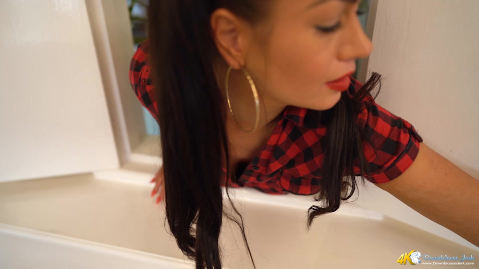 Titties In The Window - DownblouseJerk