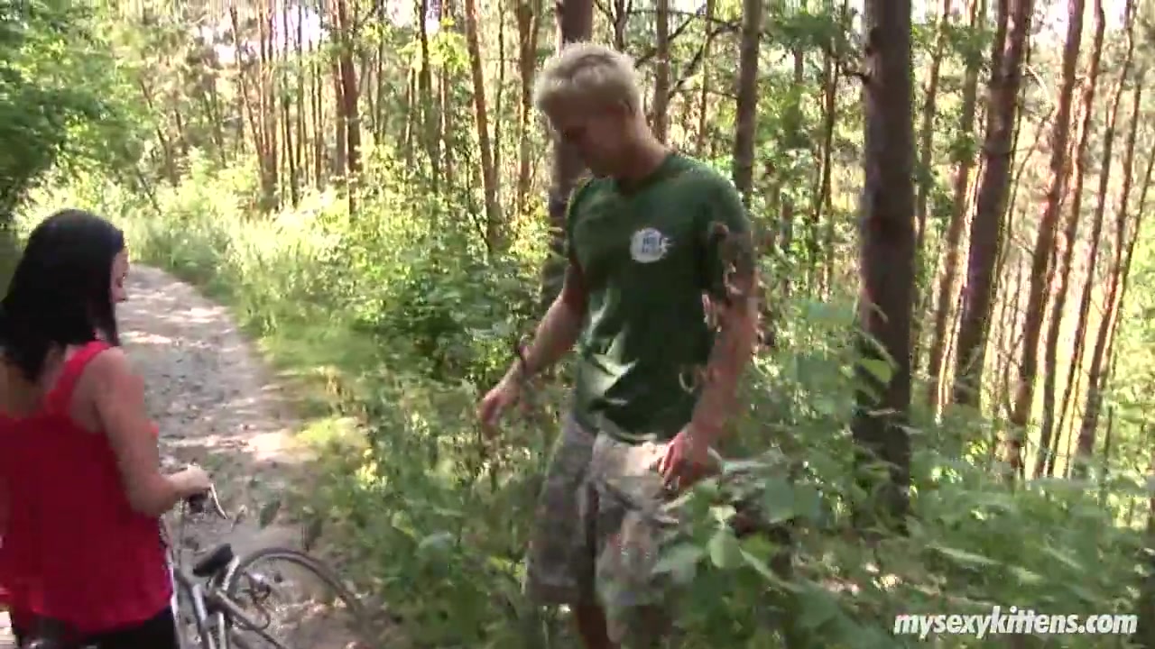 Busty chick gets nailed in woods