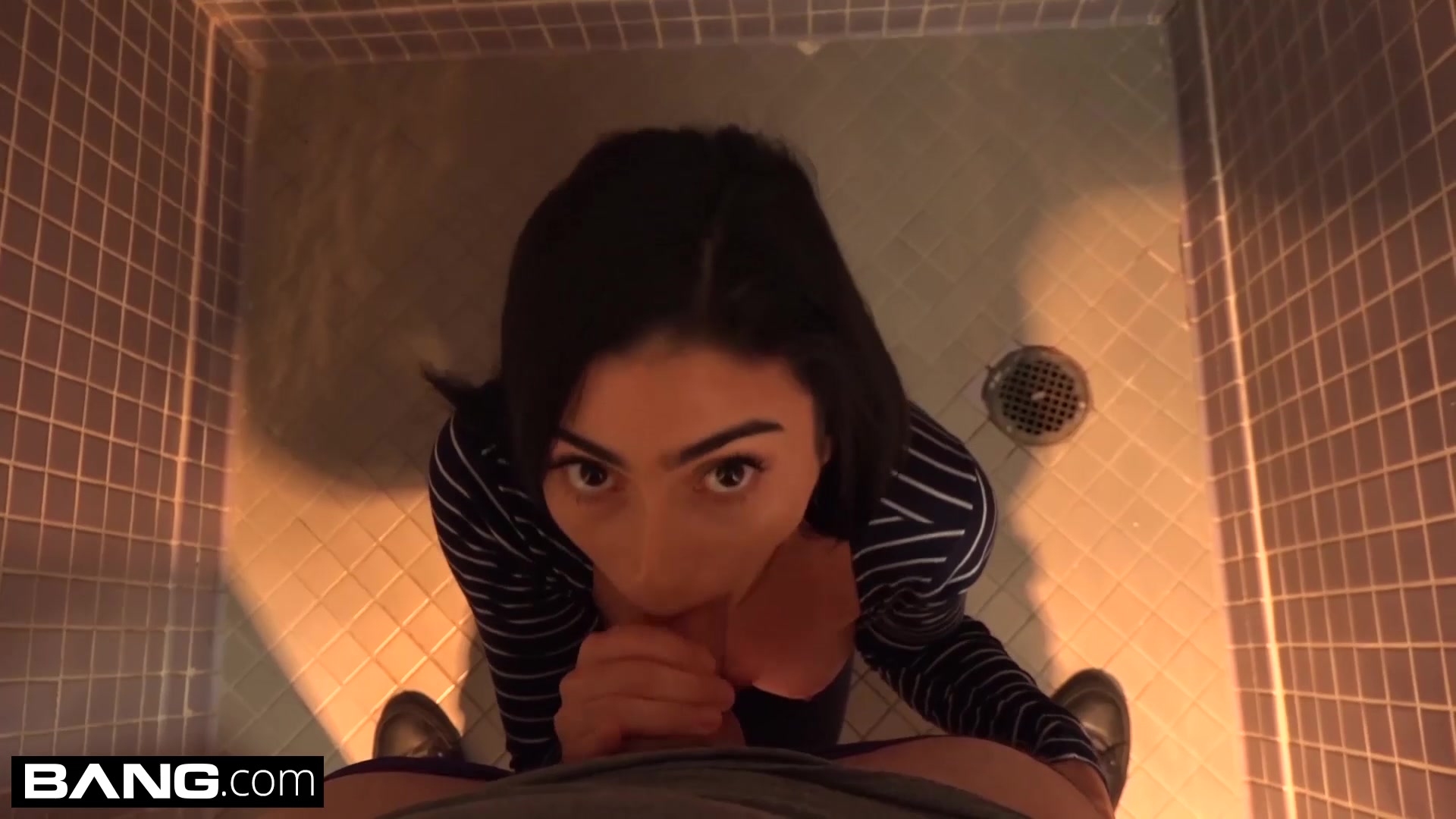 teen 18+ Cheating Girlfriend Jasmine Vega has sex in public