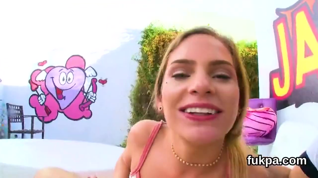 Striking Centerfold Exposes Huge Ass And Gets Ass Hole