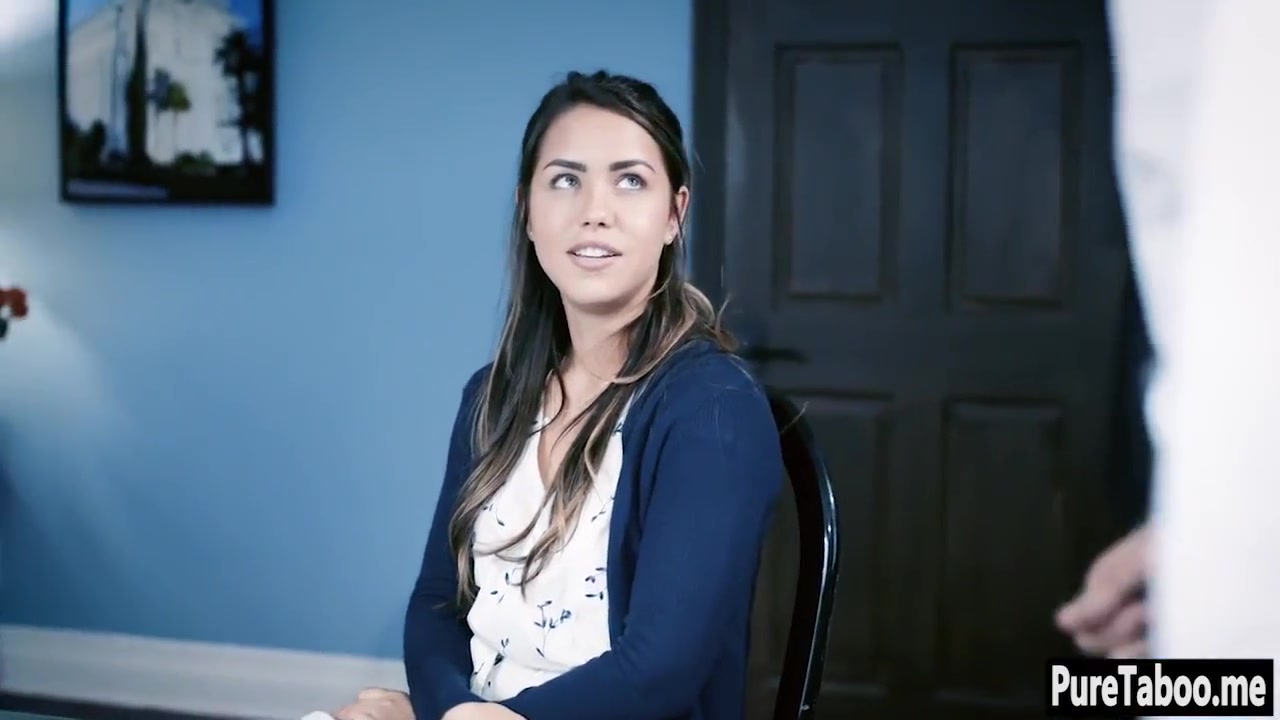 Naive Latina Got Banged By A Perverted Old Bishop