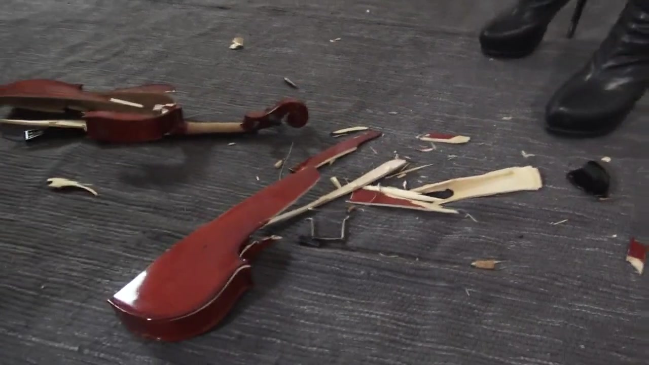 Violin crushing! by Femdom Austria
