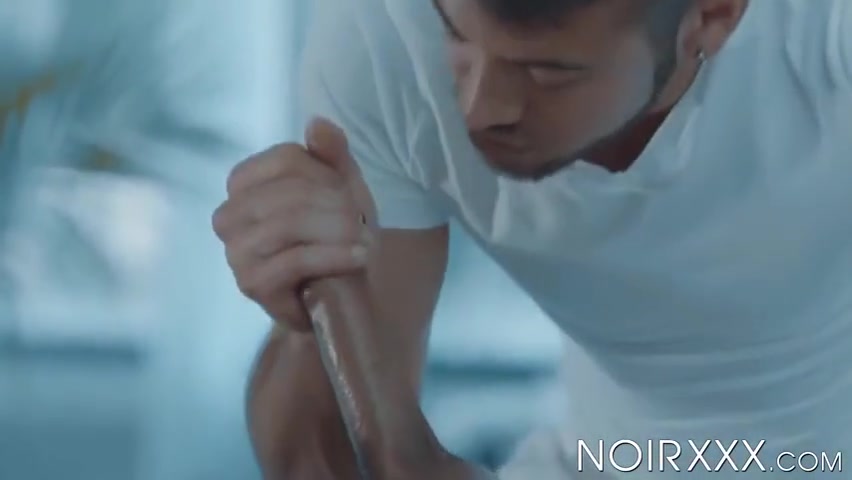 Black Jock Cums While Anal Pounds Him - Dante Colle And Leon Reddz