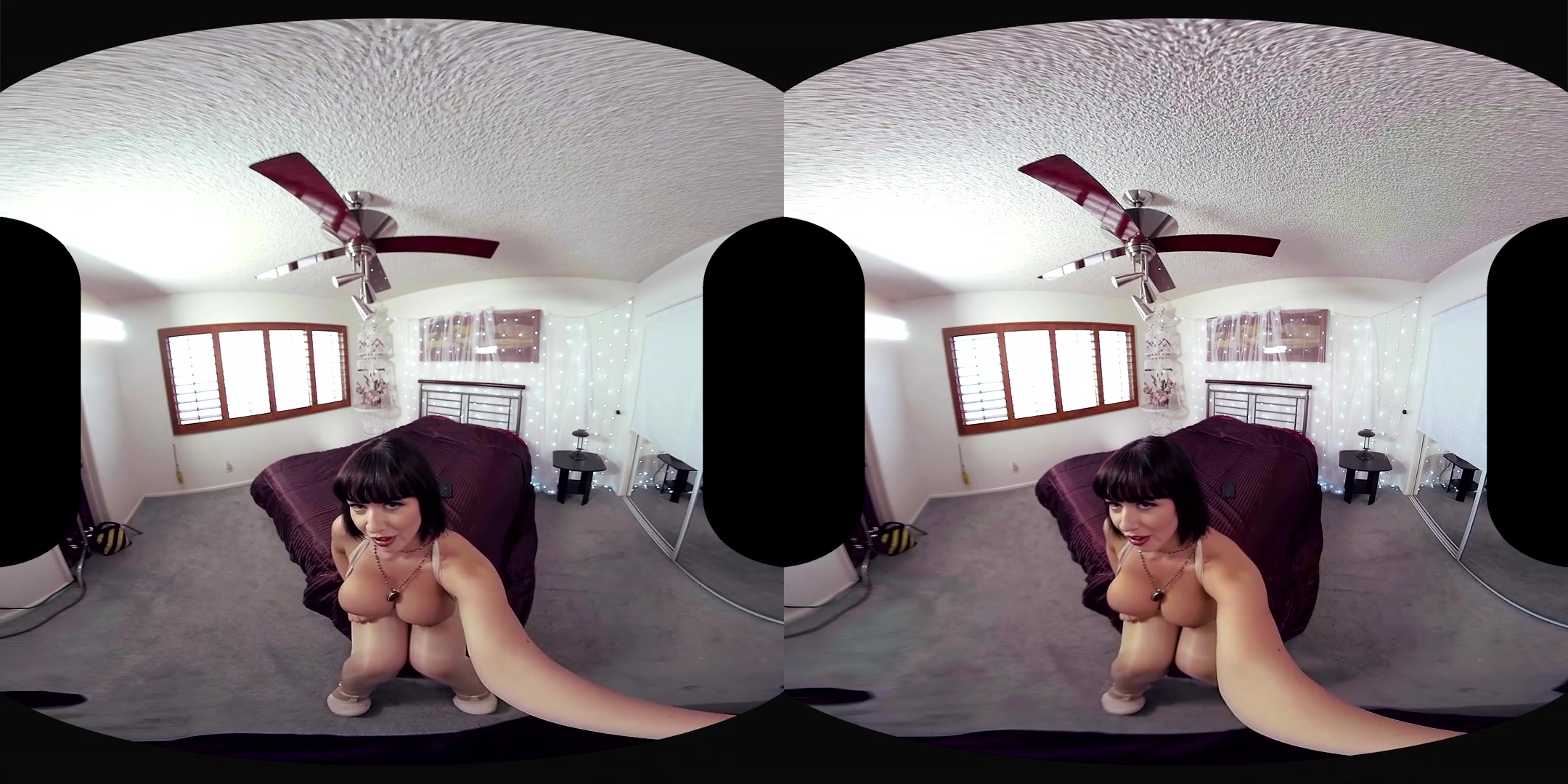 Larkin Love in Stepmom Fantasy - JustVR