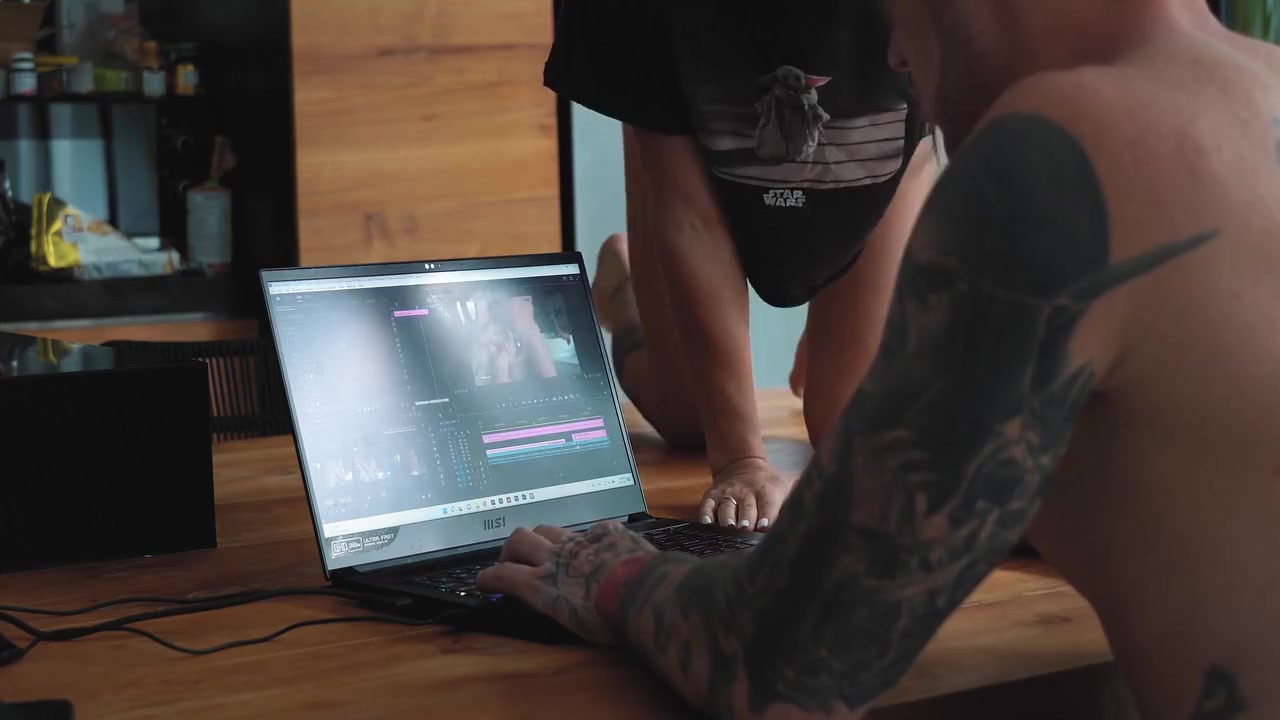 After Licking My Feet He Fucked Me Hard On The Table And Cum In My Pussy!
