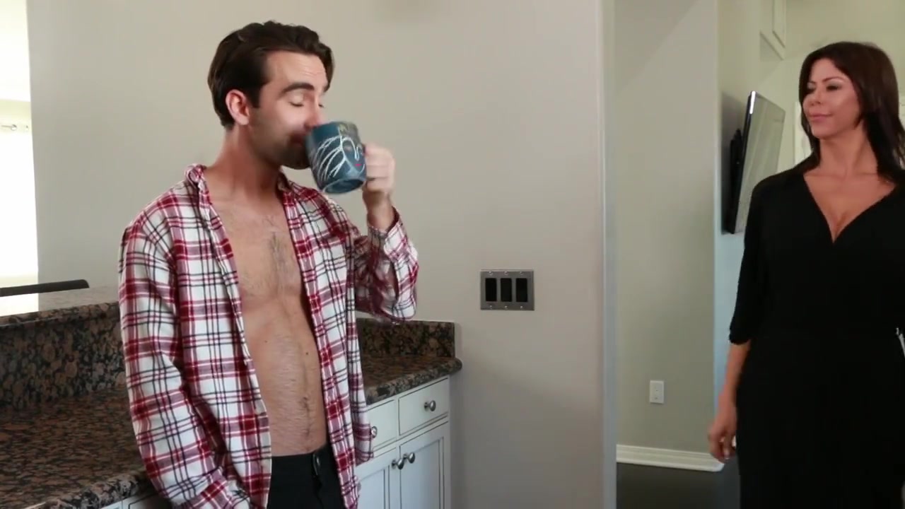 Damn Hot Milf Lets Her Stepson Taste Her Tight Pussy Downlo