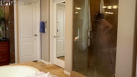 My Dick Is Bigger Than Step dad’s: Stepson Fucks Stepmom - SpyFam