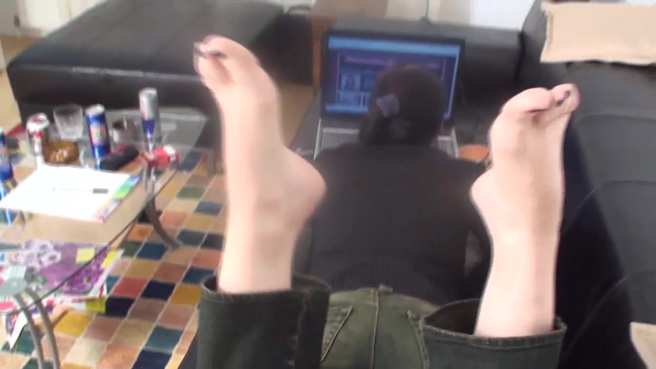 Xenia's feet dangling to the music by Foot Girls