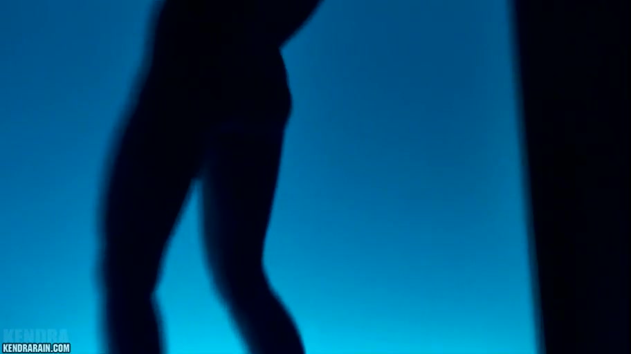 Kendra Silhouette Video