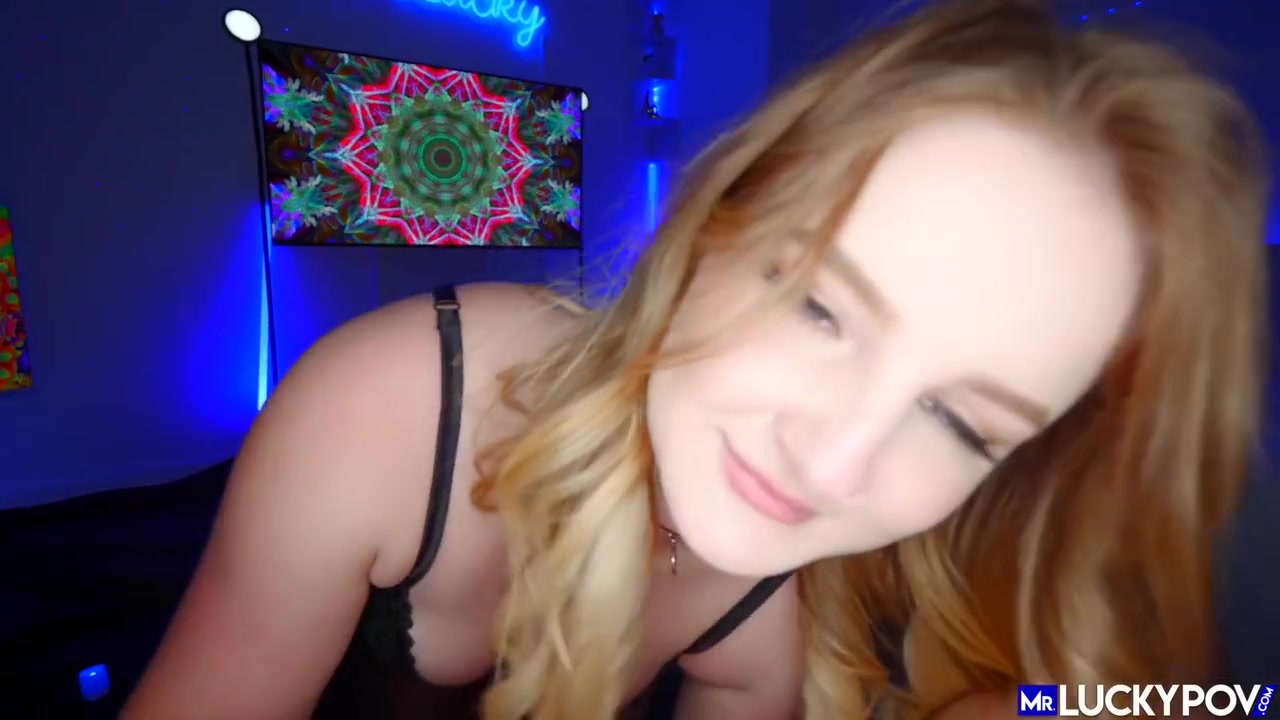 Shy Big Booty Babe Take It Deep - Eliza Eves