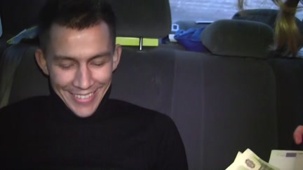Youthful angel screwed in the car for 300 euros