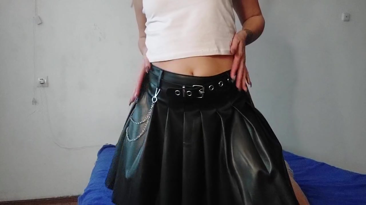 I Fuck A Bitch In Her Wet Pussy. Cum In Pussy. Sexy Skirt
