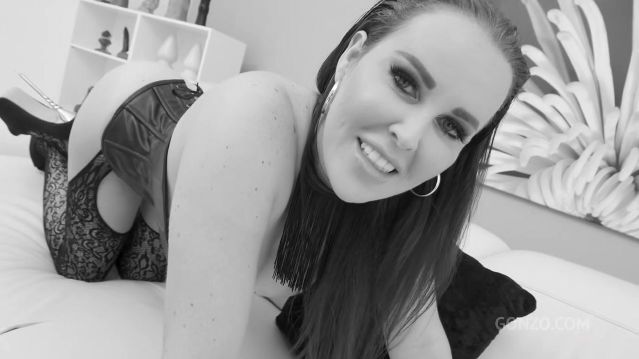 Jada Sparks Vs 5 huge BBC with DP and DAP SZ2894