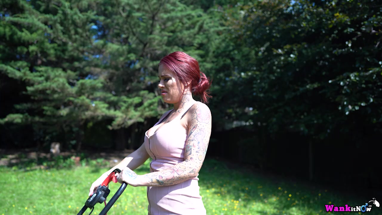 Jennifer Keellings - My Favourite Neighbour - Sexy Videos - WankitNow