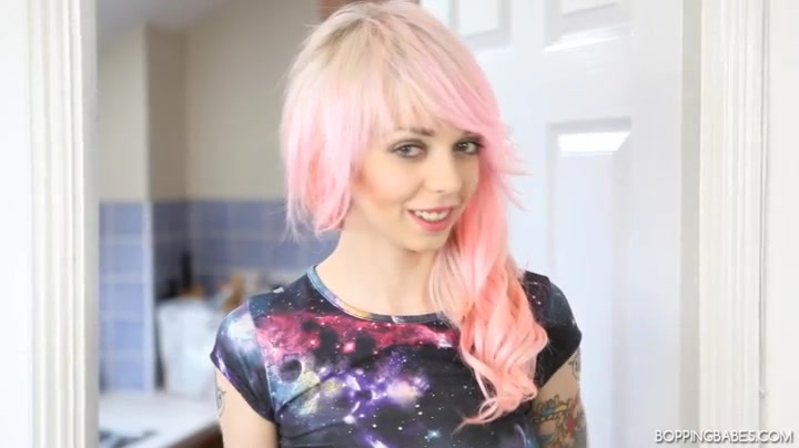 Minni - Do The Dishes - BoppingBabes