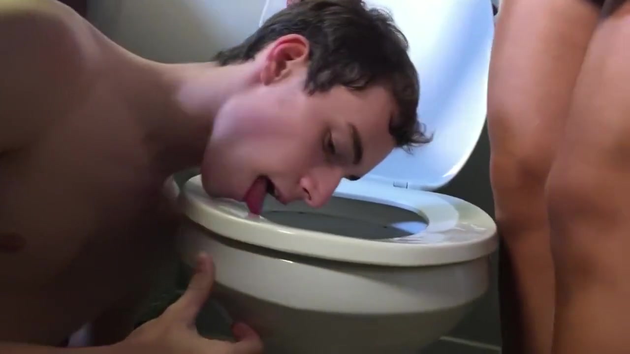 Latina Pee Domination