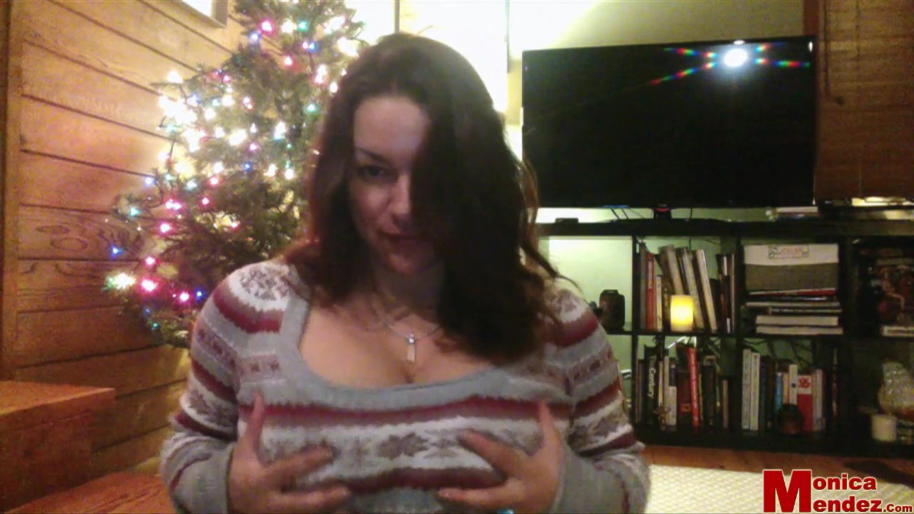 Monica Mendez - Christmas Sweater Webcam 1