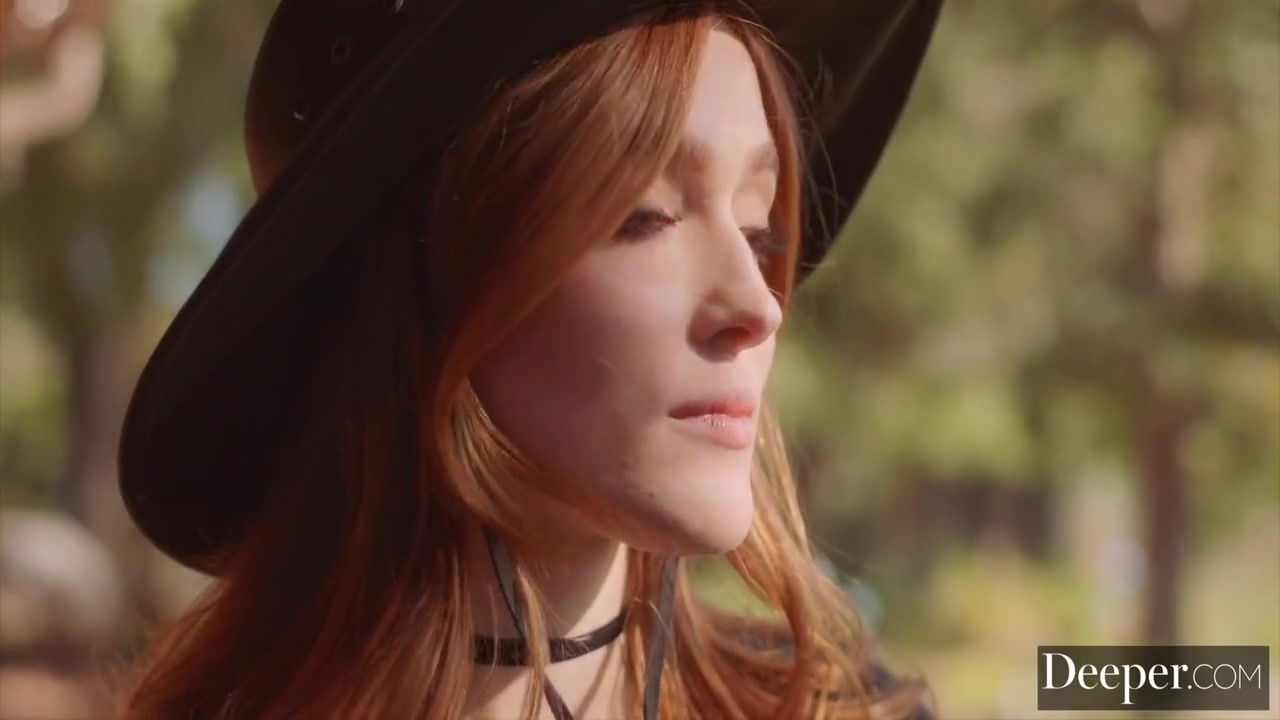 Alex Jones And Jia Lissa In Jias Complex Relationship Goes From Rage To Passion