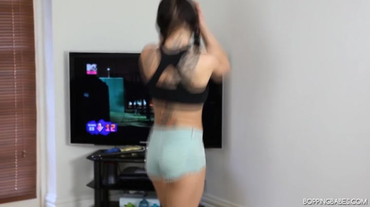 Kiki Devine - Strip - BoppingBabes