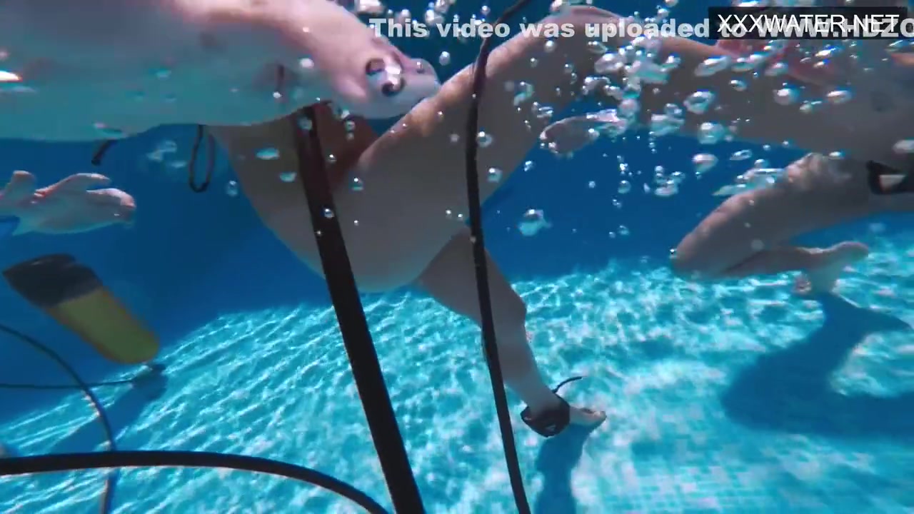 She Gives Up In Orgasms In The Swimming Pool With Big Cock