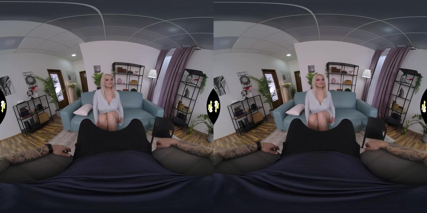 Let's Fuck Sandra Sweet - SqueezeVR